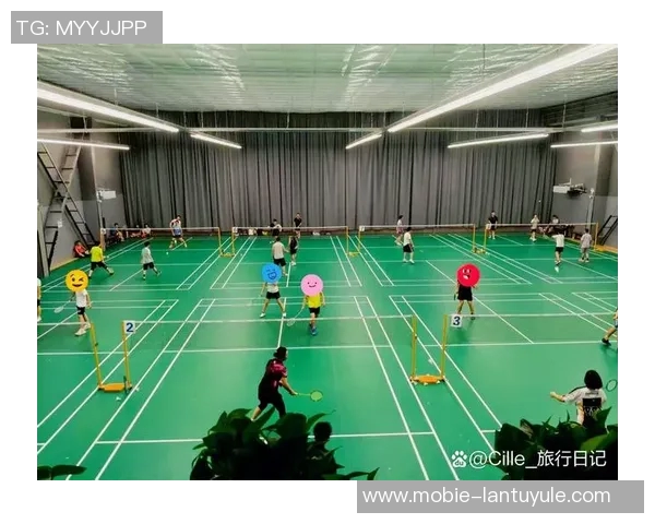 实时新闻王秀英亲授羽毛球技巧与心得体会助你提升球技的秘密分享