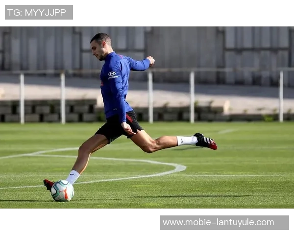 实时新闻科学足球训练新视野探索节奏训练方法提升球员竞技水平 实时新闻科学足球训练新视野探索节奏训练方法提升球员竞技水平